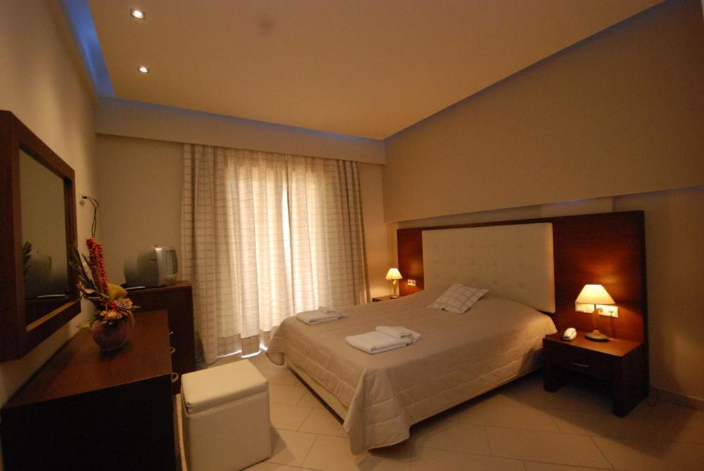 Hotel Alkionis Zacharo Ruang foto