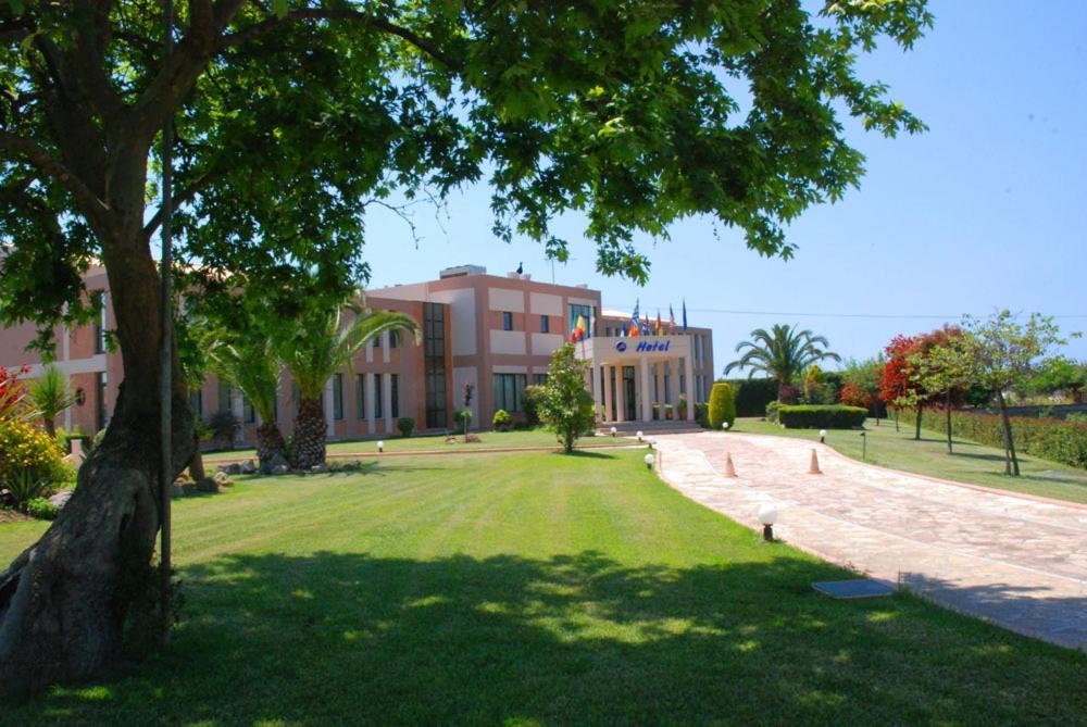 Hotel Alkionis Zacharo Bagian luar foto